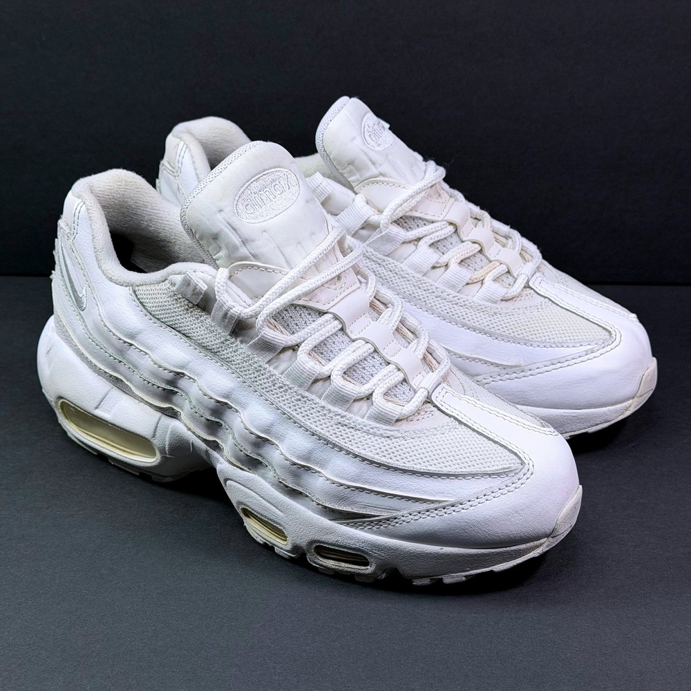 Nike Air Max 95 GS Triple White Kids Youth CJ3906-100 Size 5Y/Wms 6.5 Sneakers